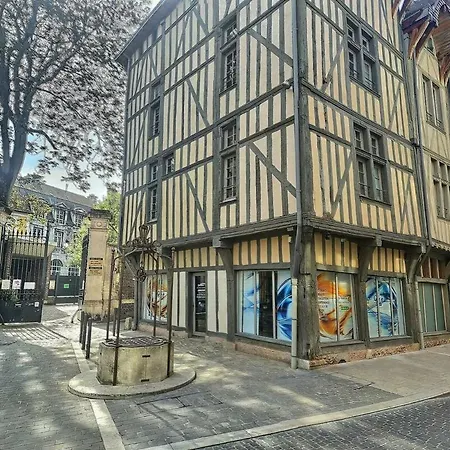 Le Vauluisant | Appartement Confort | Mon Groom Troyes Buitenkant foto