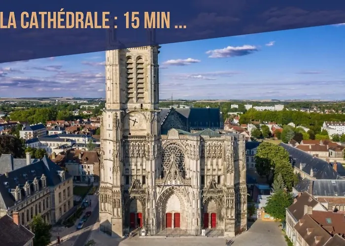 Le Vauluisant - Tout confort Hyper Centre classé 3 étoiles - Mon Groom Premium